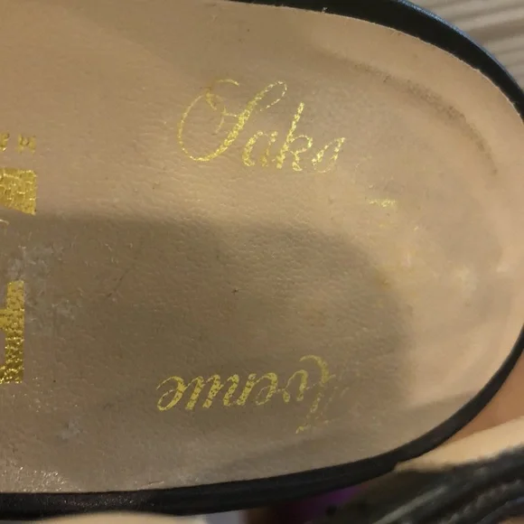 Salvatore Ferragamo Black Sling Back Shoes Saks Fifth Avenue - Picture 6 of 14